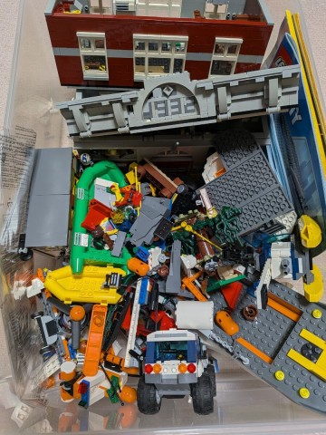 LEGO レゴ ブロック パーツ 大量 5kg 説明書 ジャンク 街 60103 60014 10197