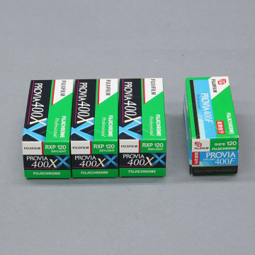 【79】FUJIFILM FUJICHROME PROVIA 400F 120・1本　PROVIA 400X 120 3本 期限切れフィルム