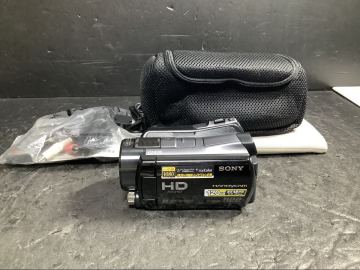 [K-2026] ジャンク品 SONY ソニー HANDYCAM ハンディカム デジタルビデオカメラ HDR-SR12 充電器無し 売り切り 1円スタート♪
