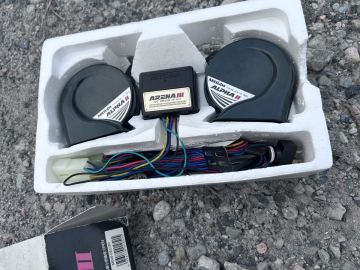 アリーナIII ミツバ 電子ホーン 12V ホーン アリーナホーン3