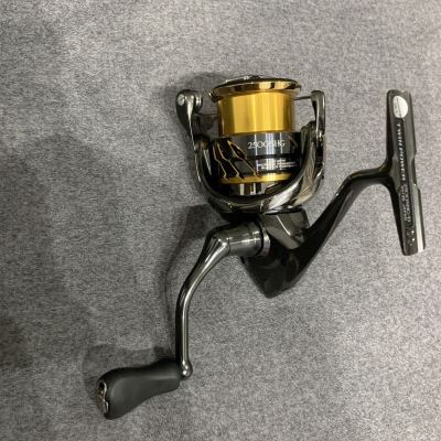美品　SHIMANO シマノ　20ツインパワー 2500SHG