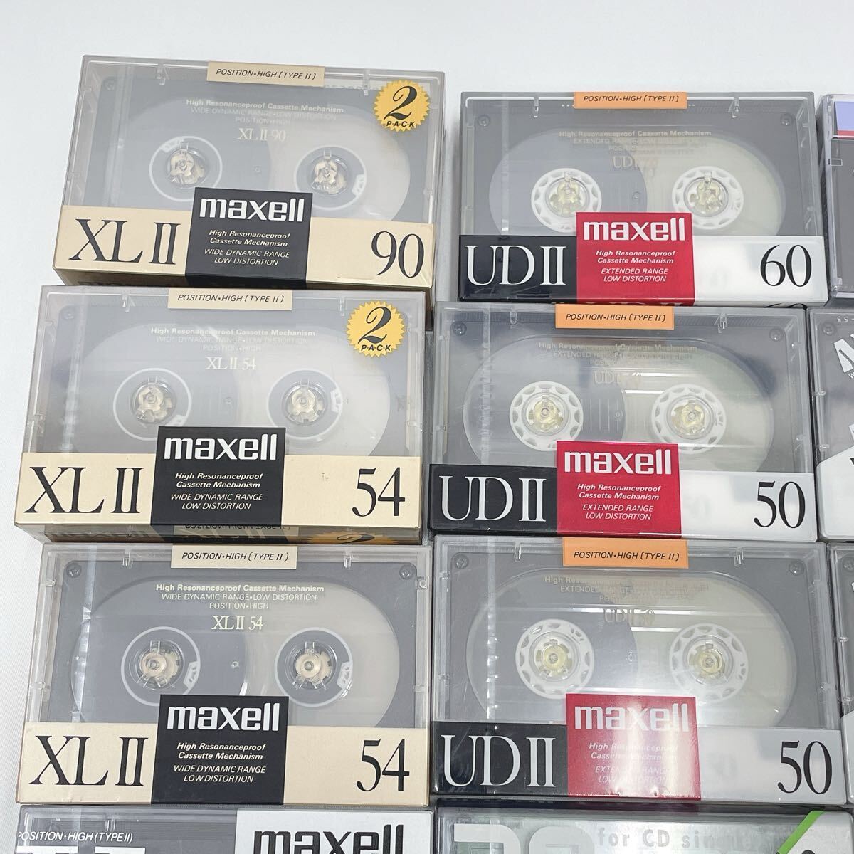 3330221 未開封 カセットテープ 31本　ビデオテープ　9本 記録媒体　まとめて マクセル SONY AXIA 他