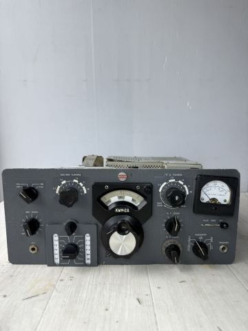 COLLINS コリンズ KWM-2A 真空管式トランシーバー 部品取り外し用　【ジャンク】