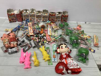 ジャンク 企業系　ご当地グッズ　まとめ売り　ぺこちゃん　サトちゃん　ゲゲゲの鬼太郎　他