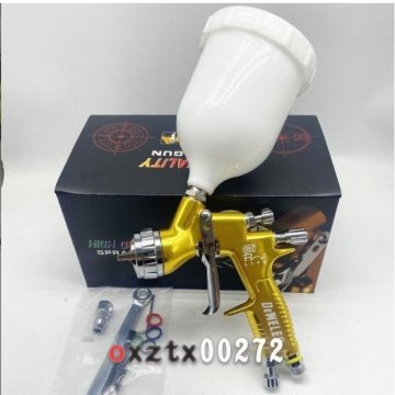 新入荷 プロ用 エアスプレーガン カー塗装 スプレーガン DIY 軽量320g 1.3mmノズル 分解簡単 重力式 各種塗装作業に 自動車補修専用