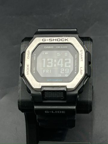 春名　4月 NO.380 CASIO カシオ　腕時計　 G-SHOCK デジタル　稼働あり GBX-100 SHOCK RESIST ブラック　ベルト汚れあり　