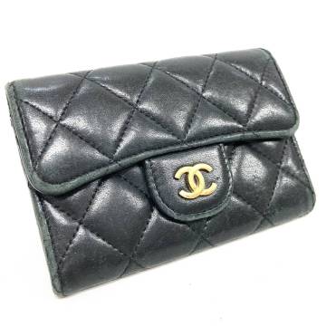 1円～ 6TN44650426 CHANEL シャネル マトラッセ ココマーク スレ有 財布 コインケース 小銭入れ 二つ折り ブラック 中古品 ブランド品
