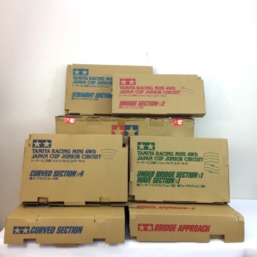 【同梱不可】【200】中古品 TAMIYA タミヤ ミニ四駆 ジャパンカップ ジュニアサーキット ブリッジサポート2個欠品 現状品