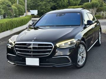 W223 S500 4MATIC long 極美車 大企業法人ワンオーナー エグゼクティブリアシート/リアエンター/MBUX/ARHUD/アクティブアンビエント 車検長