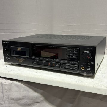 【C】 SONY DTC-55ES DATデッキ ソニー 3254379