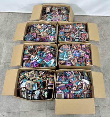★【大量】遊戯王カード 等 まとめ 100サイズ ７箱 総重量約82㎏ トレカ まとめ売り_MFH_D0428-F018