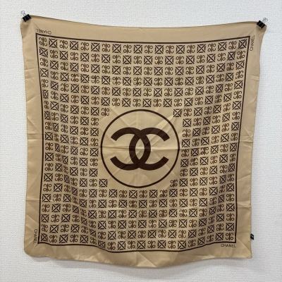 H【5F121】CHANEL シャネル ココマーク ロゴ シルクスカーフ ベージュ 大判 スカーフ