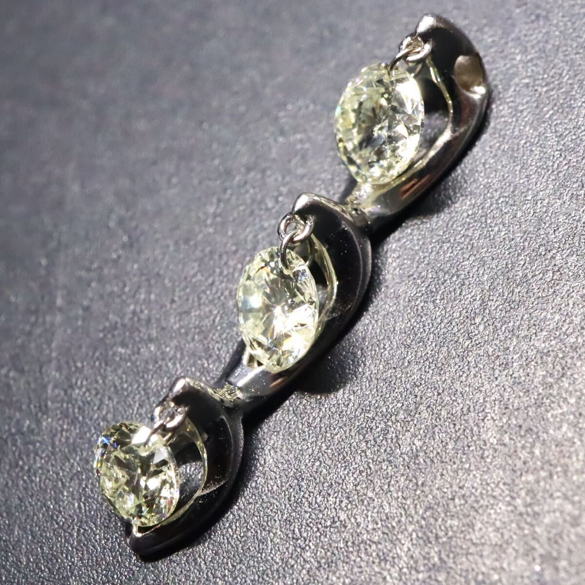  K18WG!!1.00ct!!◆天然ダイヤモンドペンダントトップ◆M 約1.4g diamond ネックレス necklace jewelry ジュエリー イエロー 3連 ED0/ M479