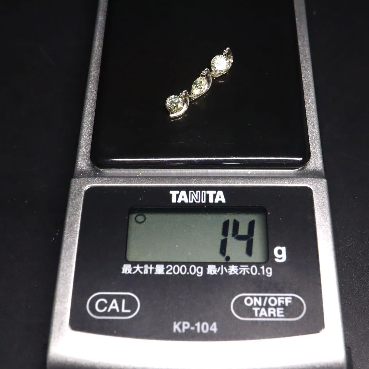  K18WG!!1.00ct!!◆天然ダイヤモンドペンダントトップ◆M 約1.4g diamond ネックレス necklace jewelry ジュエリー イエロー 3連 ED0/ M479
