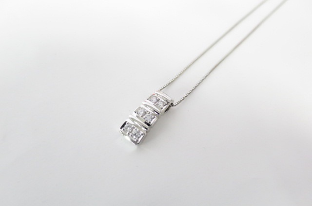  AMBROSE アンブローズ ダイヤペンダント pt850/pt900 ダイヤモンド 0.35ct ペンダントトップ約4.6g/総重量約7.9g 保証書付 3505076011