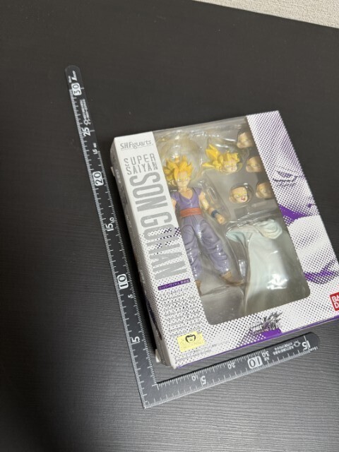  【中古美品】S.H.Figuarts スーパーサイヤ人 孫悟飯　フィギュア　BANDAI