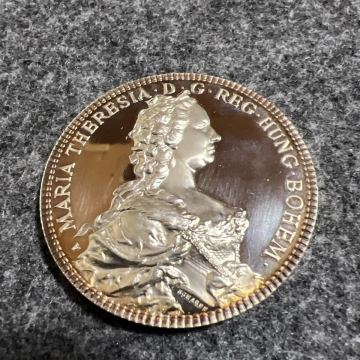 1986年マリア・テレジアオーストラリア大型銀貨 プルーフ銀メダルMARIA THERESIA 純銀156g