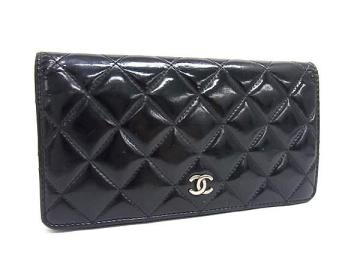 1円 CHANEL シャネル ココマーク マトラッセ パテントレザー 二つ折り 長財布 ウォレット 小銭入れ 札入れ カード入れ ブラック系 BT5011
