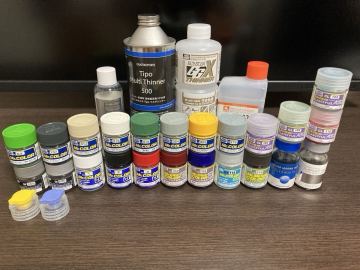 模型塗装用うすめ液および塗料