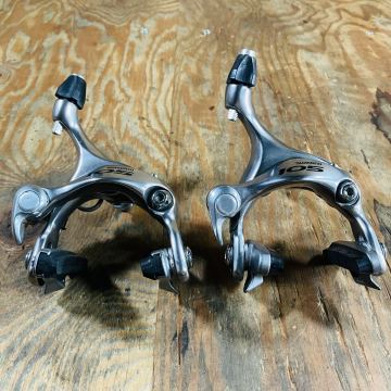 SHIMANO 105 BR-5600 キャリパーブレーキ 前後セット シュー付き