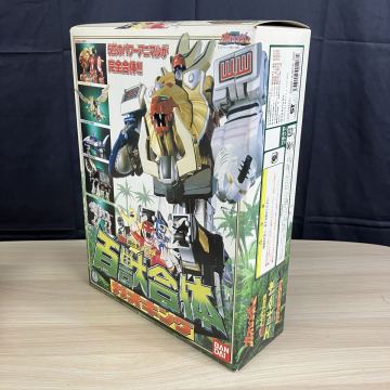 T BANDAI バンダイ 百獣戦隊ガオレンジャー DX超合金 百獣合体 ガオキング 戦隊シリーズ 当時物 コレクション品 ガオベアー ガオポーラー