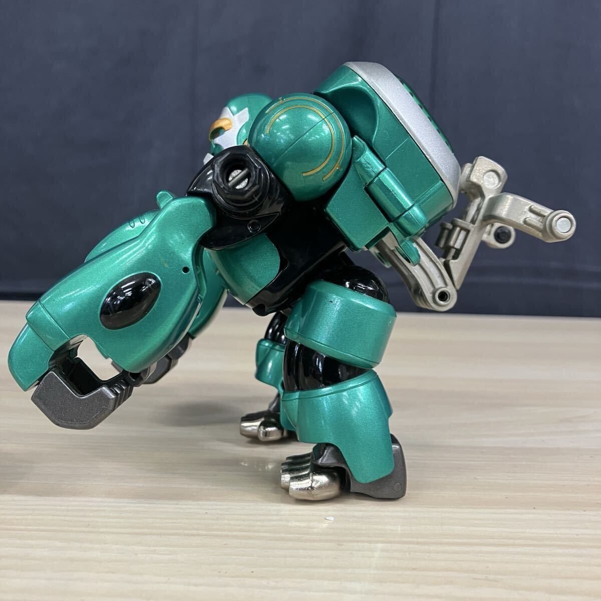 T BANDAI バンダイ 百獣戦隊ガオレンジャー パワーアニマルシリーズ4 ガオゴリラ 合体ロボ 当時物 コレクション品 戦隊シリーズ 特撮