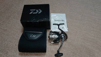 ダイワ 18 イグジスト LT 3000-XH（中古・ジャンク品）