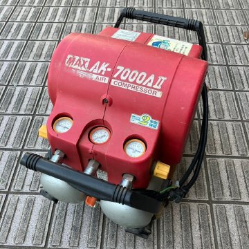 【現状品】『5-334』MAX エアコンプレッサ AK-7000AⅡ コンプレッサ
