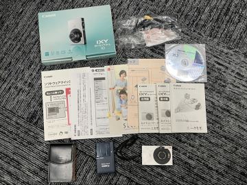 0506N① 1円スタート　Canon IXY DIGITAL 10 シルバー 付属品付　外箱 説明書 純正ケース付き フルセット オールドコンデジ　デジカメ
