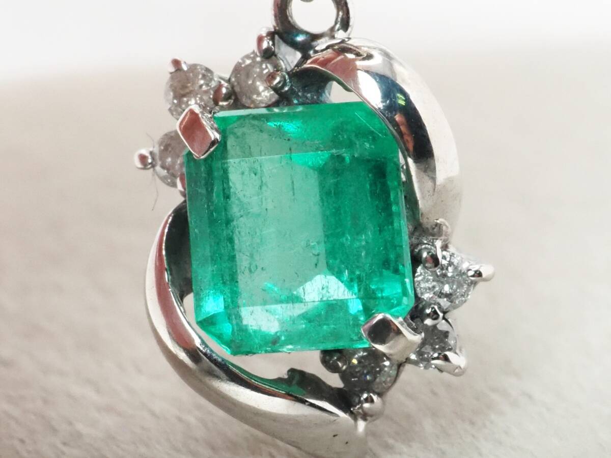  【9824M】Pt100 天然エメラルド 天然ダイヤモンド 1.00ct/0.10ct/1.45g ペンダントトップ