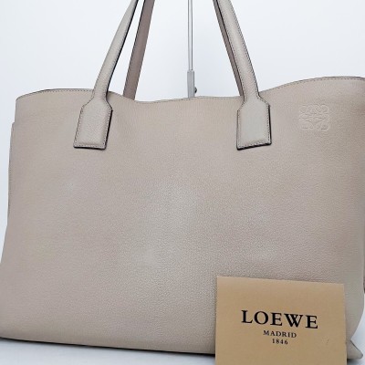 1円■入手困難■幻の逸品■型崩れ無し■最上オールレザー LOEWE ロエベ 現行アナグラム型押し トートバッグ ビジネス A4 メンズ レディース