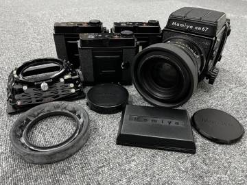 【5点以上まとめ】マミヤ Mamiya RB67 Pro SD　フィルムカメラ 6&times;8 電動 フィルムホルダー レンズフード など ジャンク 1円スタート OS1