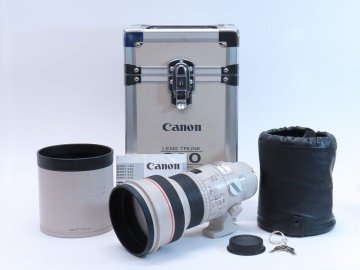 ●○Canon EF 300mm F2.8 L USM カメラレンズ 超望遠 単焦点 EFマウント キヤノン ケース付○●034374001m○●
