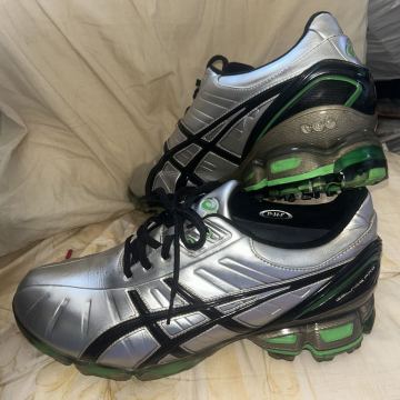 新品同様！2ラウンド使用　アシックス　防水ゴルフシューズ　ゲルエースプロ2 27.5㎝定価22680円