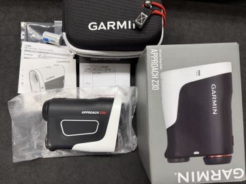 美品　GARMIN Approach Z30 ゴルフ用レーザー距離計