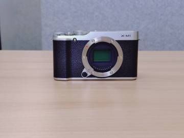 FUJIFILM X-M1 ボディ ミラーレス一眼カメラ フジフィルム #1521