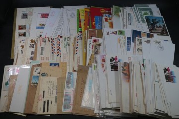 (900)大量!中国切手FDC初日カバーエンタイアマキシマムカード封筒等約3kgJ55J21J13紀331993-7TM106mJ84J135革14T16特56J17特48T124J150年賀