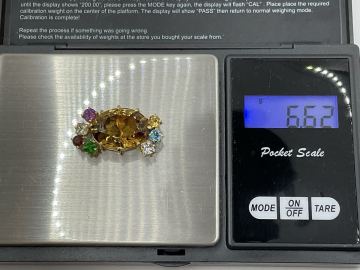 ペンダントトップ ゴールド アクセサリー K18 刻印あり 石付き