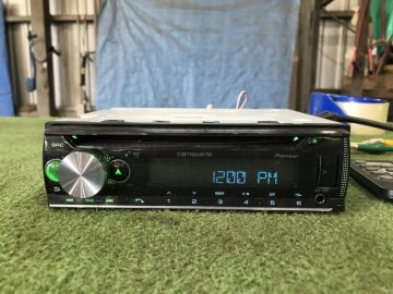 carrozzeria カロッツェリア DEH-5500 1DIN オーディオ リモコン付 CD/ラジオ/USB/Bluetooth
