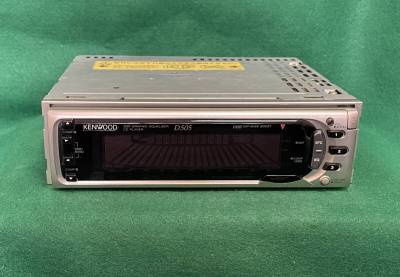KENWOOD カー用　CDプレーヤー　DSP D505 ネオクラッシックカーにピッタリ