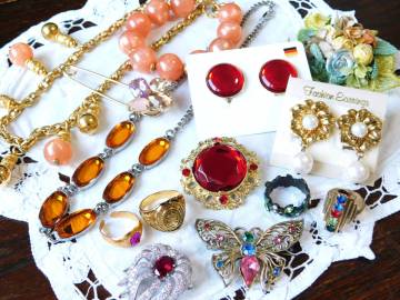 在庫整理 ヴィンテージアクセサリーまとめて 925 赤系 Teasgarden №0882