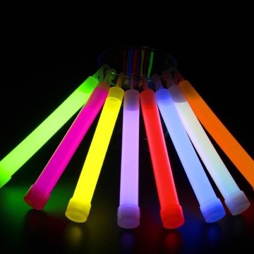 蛍光ペンライト 8色ランダム 24本セット 1.5x15cm　１円スタート　5015501556340