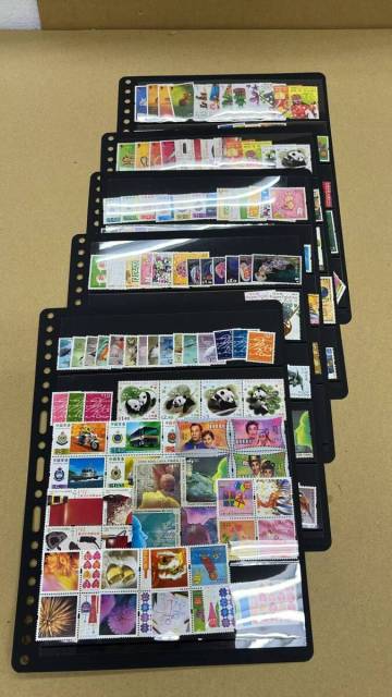 中国 香港切手　未使用　約290枚