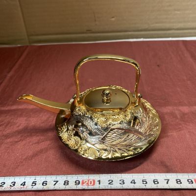 鳳凰や菊の緻密彫金 24KGP 銚子 酒器 鉄瓶 急須 茶道具 アンティーク 酒器 レトロ 24KGP 金メッキ 置物 やかん 瓶子