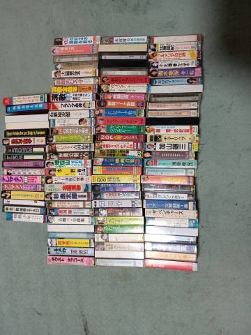 カセットテープまとめ売り100本セツト７０年代、８０年代、テレサテン、松田聖子、山口百恵、中島みゆき,他、懐かしい歌声