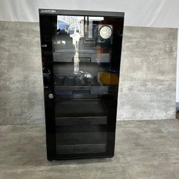 N145 通電確認済 東洋リビング オートドライ ED-101SS 防湿庫 4段 TOYOLIVING カメラ 一眼レフ 収納 現状品