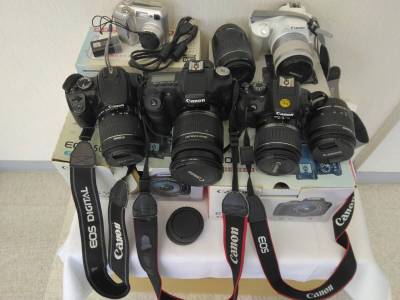 【ジャンク・ノークリーニング】Canon キャノンEOS 50D Kiss X7 X10 ニコンcoolpix885 計５台にレンズ2ケ事務所使用詰合せ動作未確認　