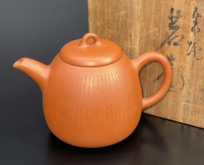 【江】二代 山田常山 常滑焼 朱泥茗壺 茶注 急須 高さ6.5㎝ 在銘 共箱 古美術品(茶道具煎茶器土瓶)X2592 OTsplk Cokjh CTDBsplk