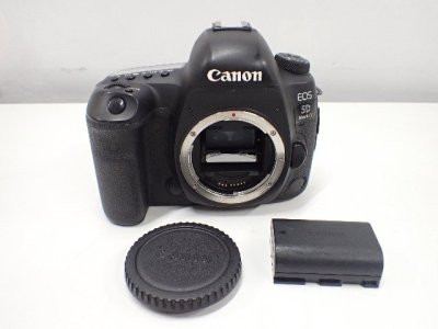 Canon キヤノン EOS 5D Mark IV デジタル一眼レフカメラ ボディ バッテリー付き ￡ 7603C-1