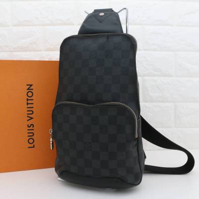 LOUIS VUITTON ルイヴィトン ダミエ グラフィット アヴェニュー スリングバッグ N41719 ショルダーバッグ ボディバッグ メンズ 斜め掛け 黒
